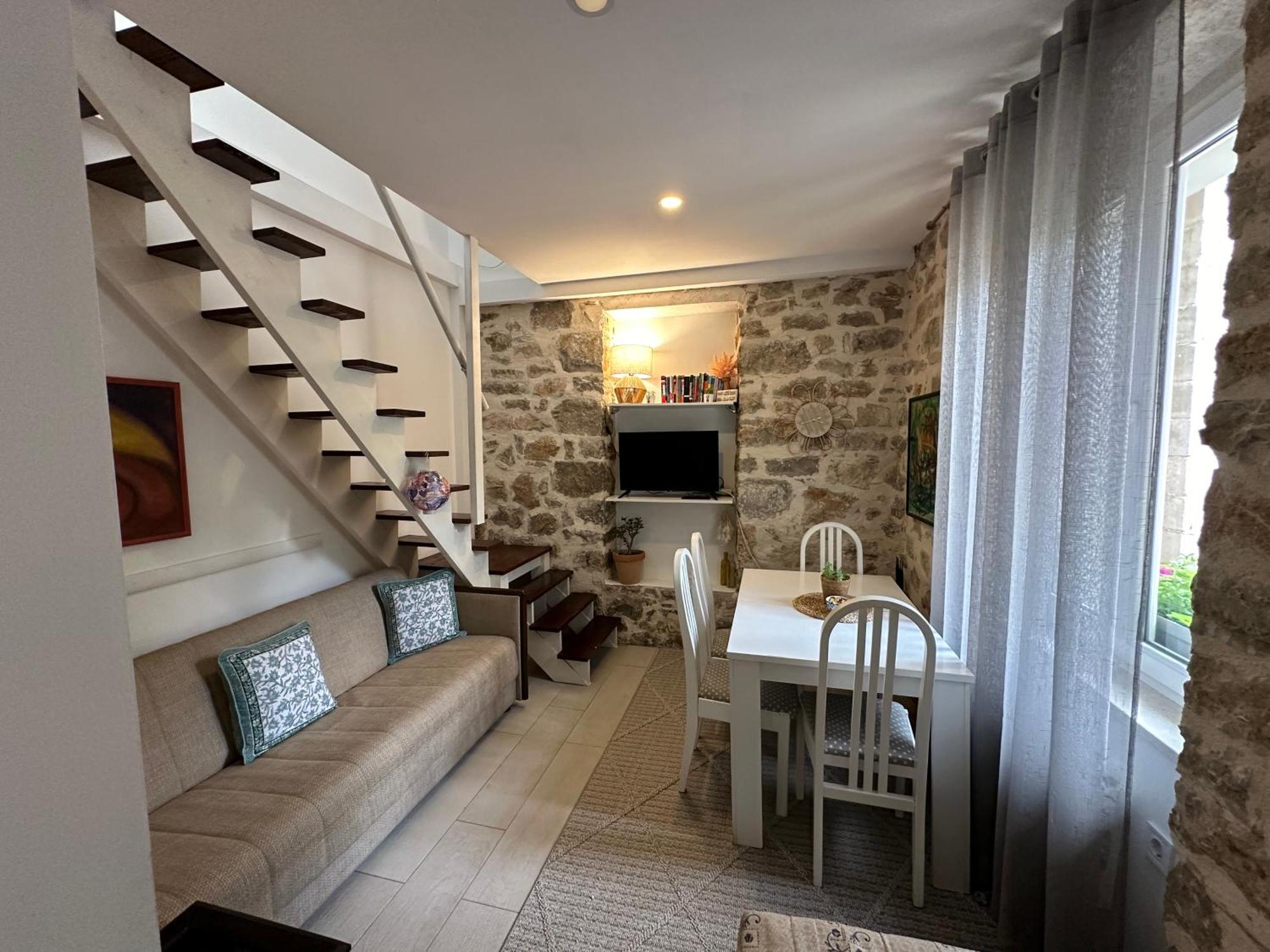 Etno Village Mihailovic Iii *